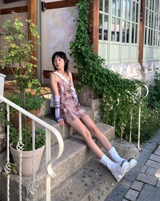 venusianruby's tweet photo. summer inspo - a mini thread ⊹. ✿ 𓇼 https://t.co/F1wBJ5hBku