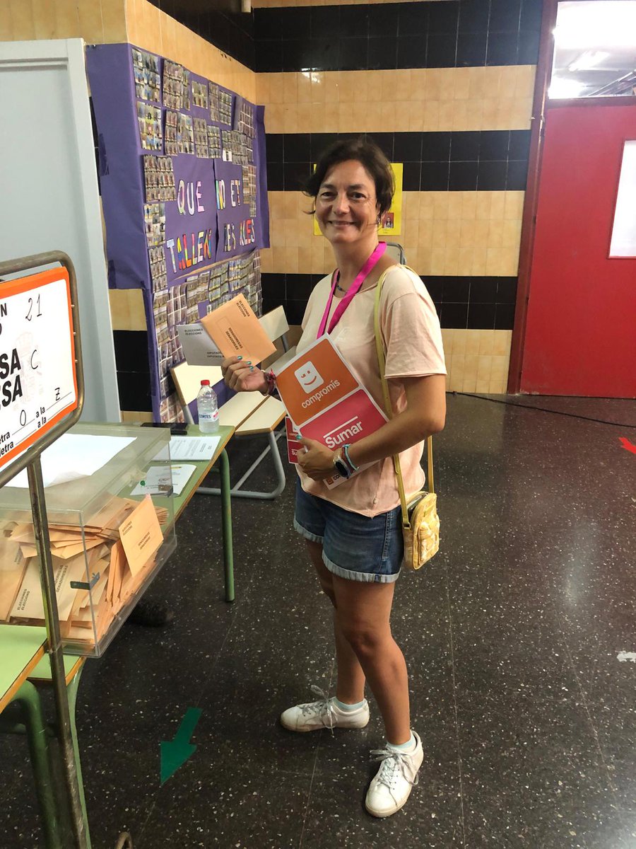 Y ya hemos votado! 🗳️
#sumar23j
<a href="/SumarPVOficial/">Sumar País Valencià</a> <a href="/compromis/">Compromís</a> <a href="/esquerraunida/">Esquerra Unida PV🔻</a>