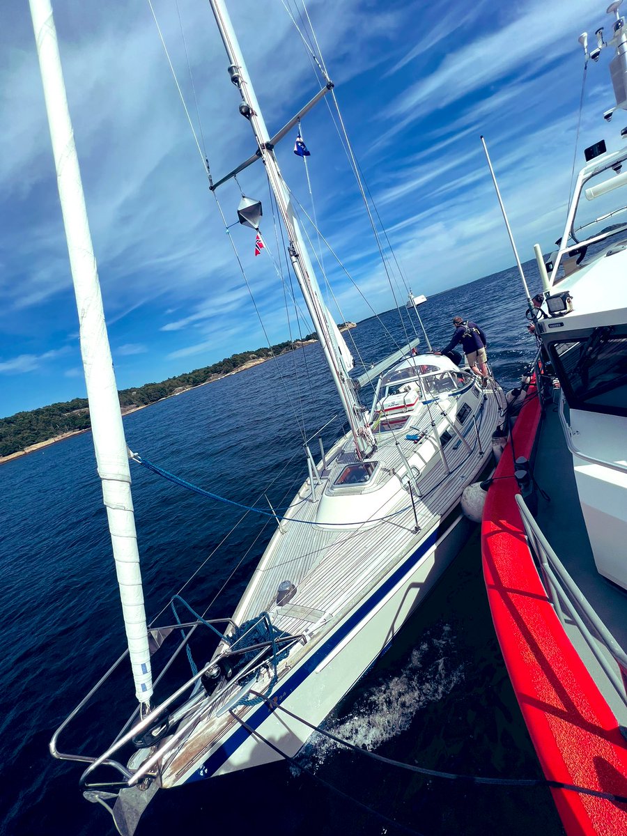 Vi har vært på oppdrag i Kristiansand og bistått en båt fra nederland med slep og buksering ⛵️
<a href="/kystradio_sor/">Kystradio Sør</a>