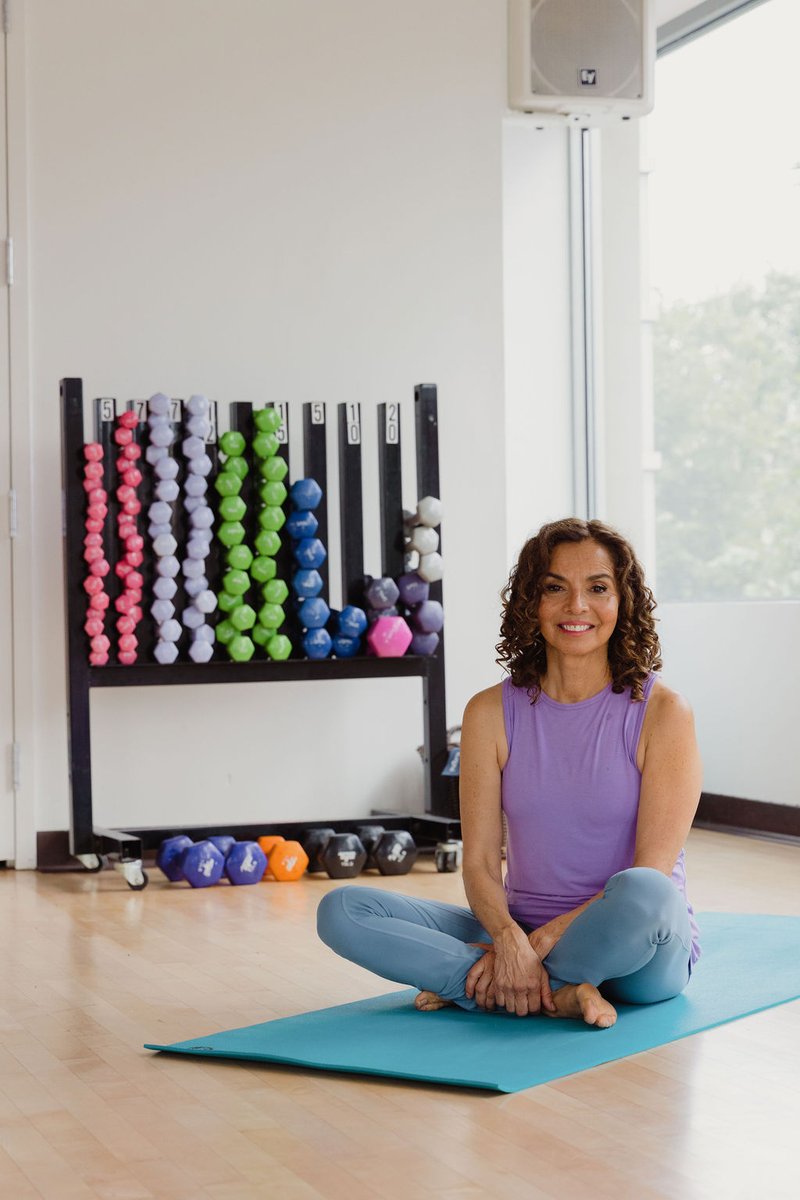 MINTGymStudio's tweet image. Our #SundaySpotlight is #yoga instructor Laura Trejo. She is a 500hr Yoga Alliance registered teacher trained in #VinyasaYoga w/prenatal &amp;amp; toddler certs. She asddresse muscle imbalances to gain strength where they are weak &amp;amp; flexibility where they are tight.