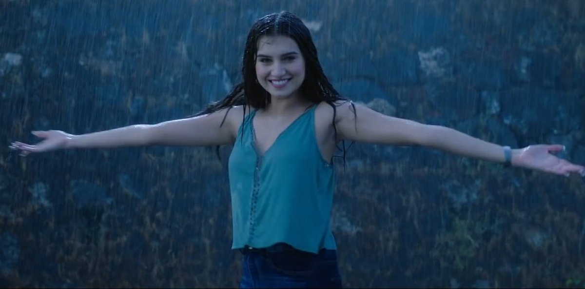 pooja_says01's tweet image. Tara Sutaria in Tadap 💖🫶🏻
UNDERRATED BEAUTY OF BOLLYWOOD✨️
#TaraSutaria #Tadap