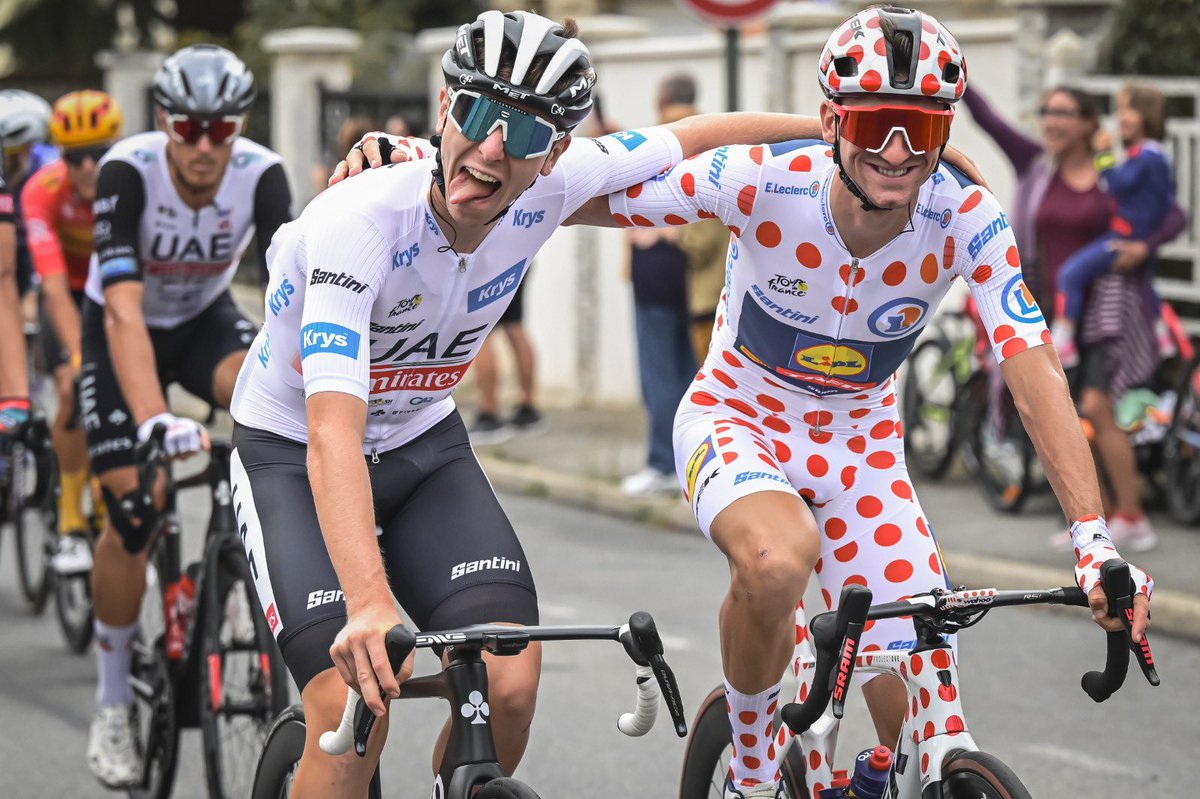 🤍🤪❤️ Ciao <a href="/giuliocicco1/">Giulio Ciccone</a> . #TDF2023 

📸 A.S.O./Pauline Ballet