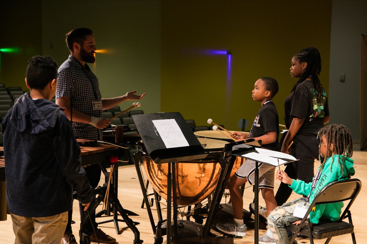 ATLmusicproject's tweet photo. Announcing Our 2023-2024 Administrative & Artistic Job Openings - https://t.co/Q9svkn74IB #jobs #atlmusicproject #musician #artist #orchestra #choir #band #atl #atlanta #gig #classicalmusic #teach https://t.co/sItkCGjIy5