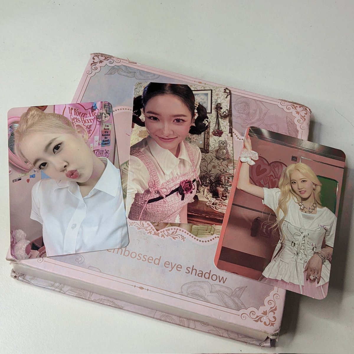 qeshio16's tweet photo. wts lfb photocard set sale! 
set price: 200 + free pf 
mop: gcash mod:sco 
payo (prio) or 2 days reservation
dm or reply to claim
all in good condition 
onhand and ready to ship
🏷️ wts lfb stayc sieun stereotype spc young luv  yeri orgel red velvet feel the rhythm
#qeshiosales https://t.co/TsxLxfJL58