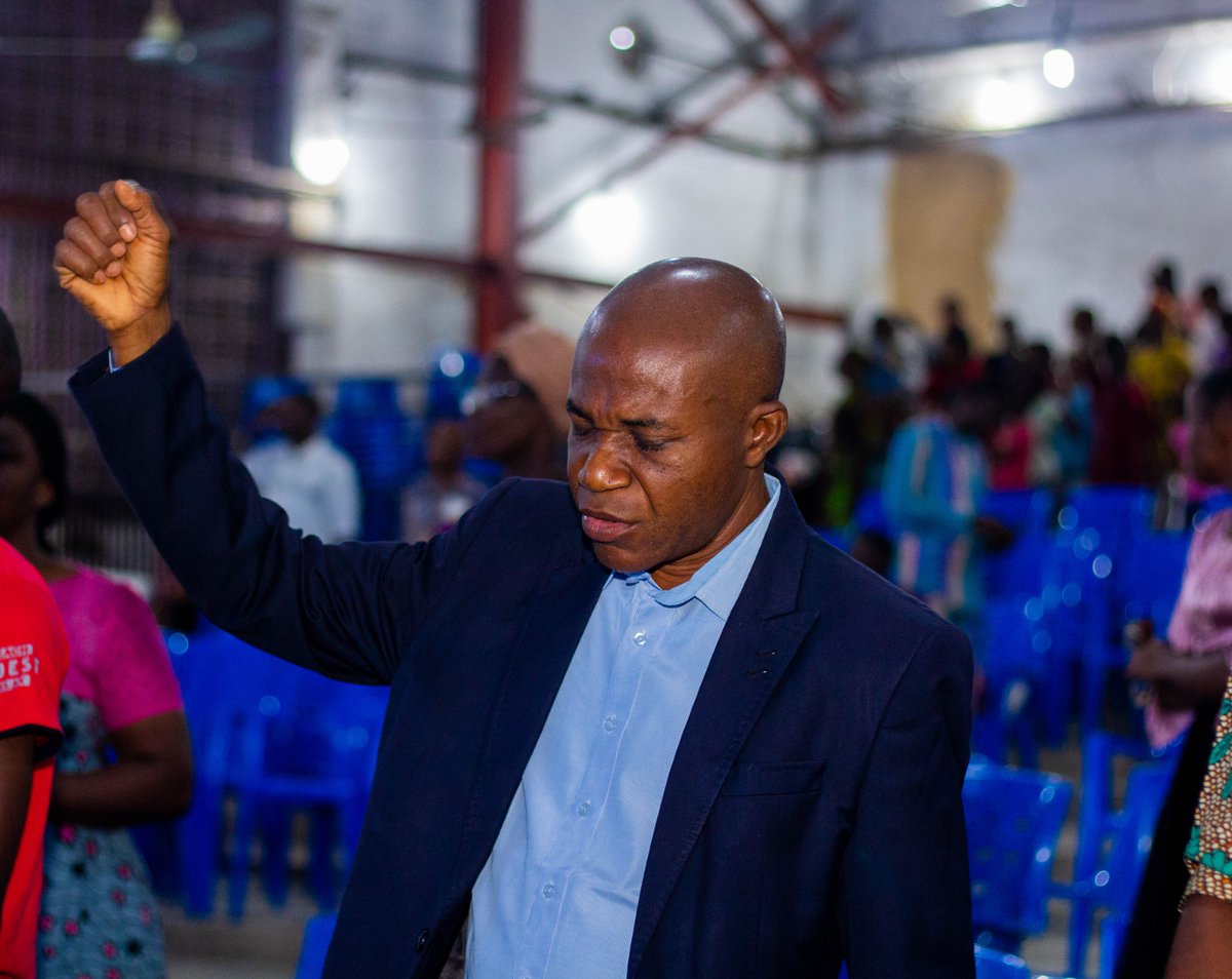 Foursquarejeb's tweet image. Singing about the greatness, splendor, and majesty of God, highlighting His authority over creation and His eternal nature; 

🎶How great is our God, sing with me
How great is our God, and all will see
How great, how great is our God🎶
#FoursquareJeb #HowGreatIsOurGod