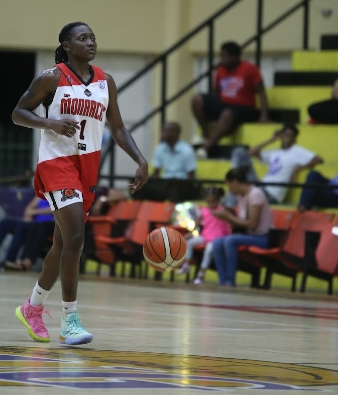 Flint Monarchs extends winning streak, defeats St. Louis Surge 71 – 59.

sports.einnews.com/pr_news/645942…

Aliyah Mazyck had a game high 23 points, Khaalia Hillsman posted 10 points and 10 rebounds, and Micaela Kelly chipped in 9 points, 8 rebounds and three assists.