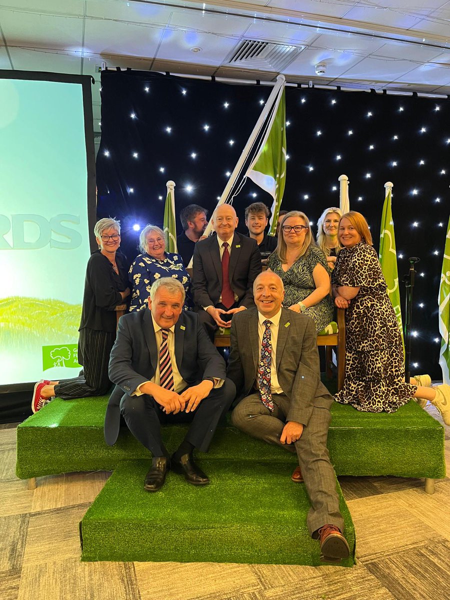 Thanks @GreenFlagAward team for all your hard work celebrating the fantastic park staff and volunteers, and presenting the Awards. Now 2438 winners in 18 countries #GFA2023 #LoveParks