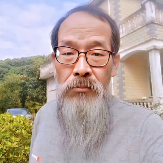 中国大陆良心犯资料库 on Twitter 