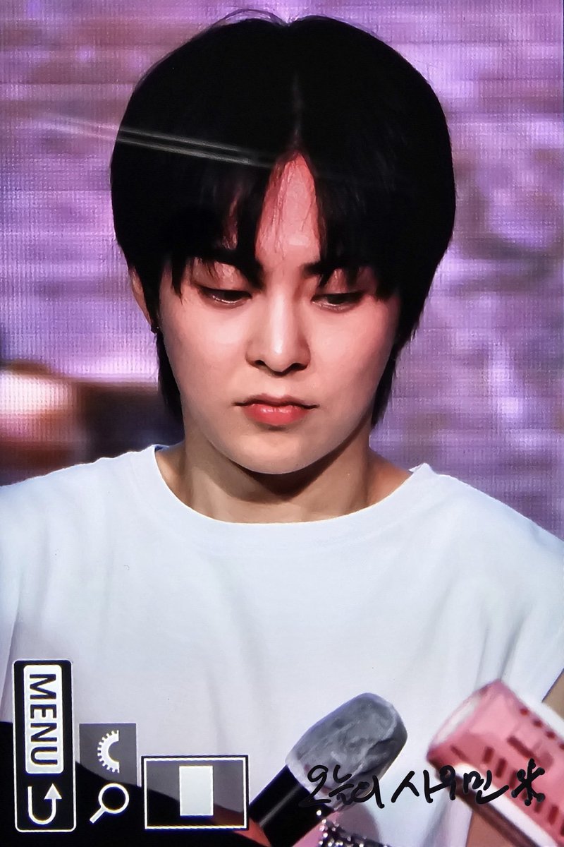🐱📸| Xiumin no Fansigh da Everline! 

#XIUMIN #시우민 #EXO #엑소 <a href="/weareoneEXO/">EXO</a>