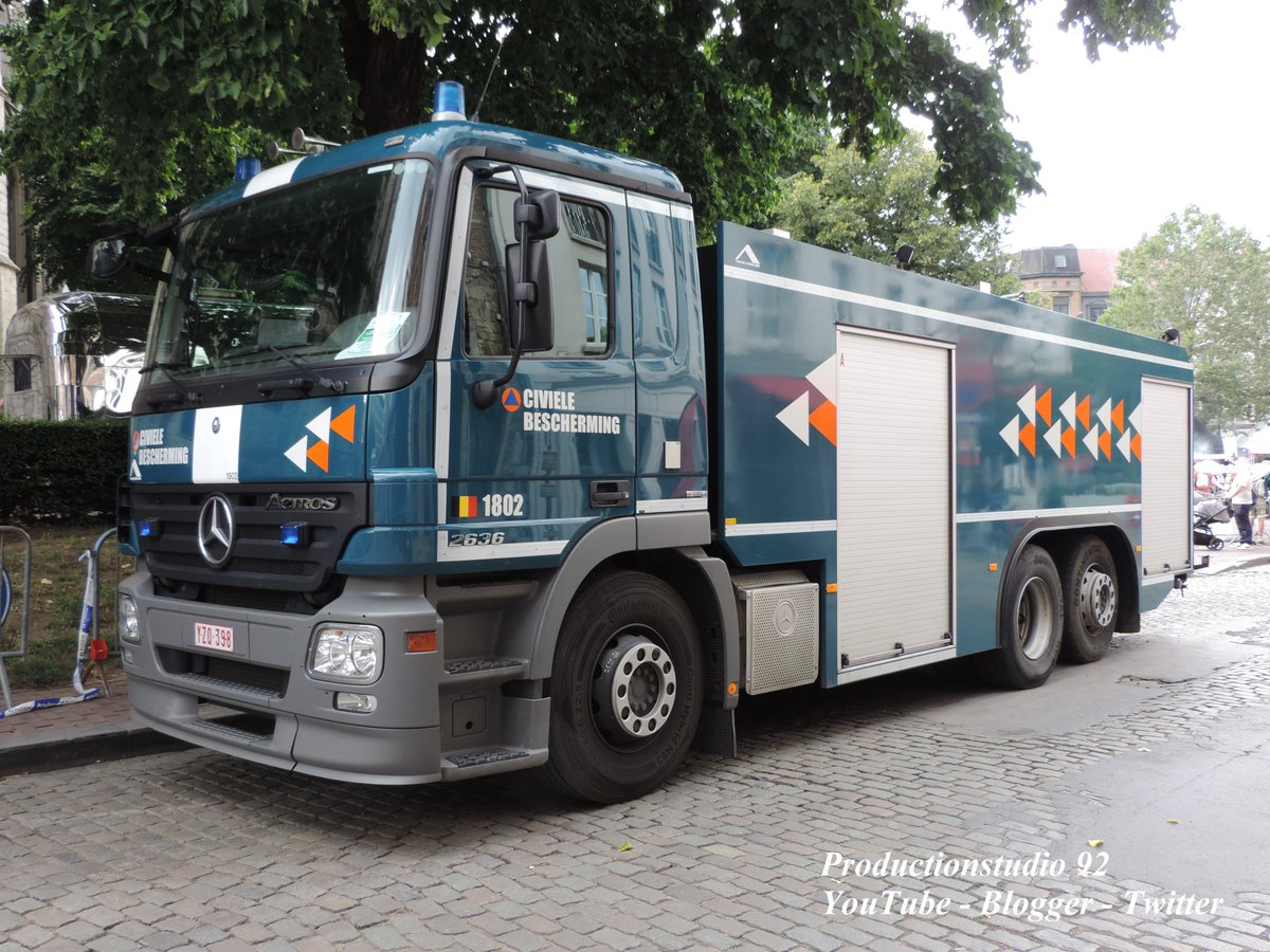 Productionstud4's tweet image. [📷🖊️ Nouvel article sur mon blog]
Les photos des véhicules de secours 🚑🚒🚓 exposés dans la ville de Bruxelles lors de la fête nationale belge 2023 🇧🇪 via cet article sur mon blog: productionstudio92.blogspot.com/2023/07/vehicu…