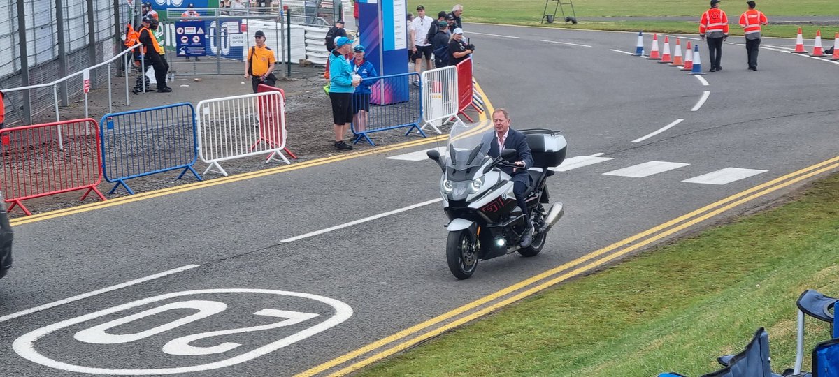 solidgold180502's tweet photo. @MBrundleF1 Hi Martin, Where was you helmet at Silverstone.? Safety first.
Have a good weekend in Hungary. https://t.co/MqjHLBCKsB