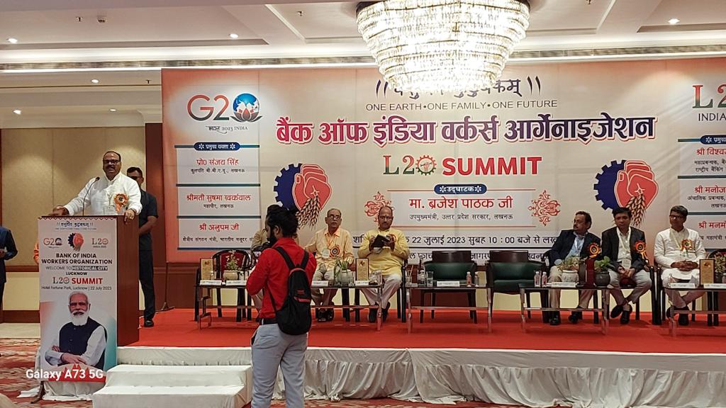 boiworg's tweet photo. Bank Of India Workers Organisation is thankful to Shri @brajeshpathakup ji for being  a part of L-20 program and enligtning our members with the government's perspective of future growth of Indian financial sector under the leadership of our Prime minister Shri @narendramodi  ji. https://t.co/Rm8XLFV2Q2