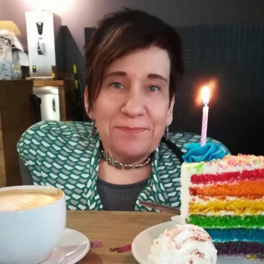 We are regretfully sharing the news that Mrs Karen Desborough has sadly passed away. I am sure our <a href="/springwoodyear4/">Year 4</a> families join us in sending our thoughts and prayers to her family. Xx