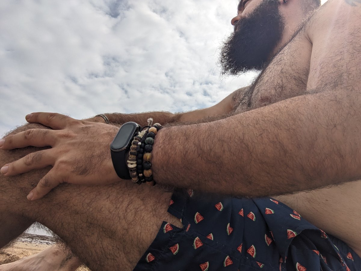 PYDotCom's tweet photo. Llevo + de un mes probando la nueva #XiaomiMiBand 8, que aún no ha salido fuera de China
El cambio es radical, ya que es la 1ª #pulseracuantificadora que me planteo usar de seguido después de varios años con #smartwatches
Te contaré mis impresiones en un futuro artículo. https://t.co/4bHPJ3wXFv