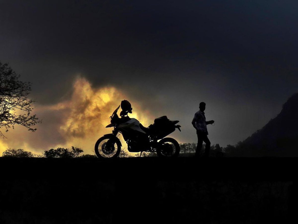 IndiaTriumph's tweet photo. Absolute magic in the countryside!
📷: Rohan Kanchan
We’d love to have your weekend riding photos/ videos. Please share your best photos/ videos by tagging @indiatriumph. Use hashtag #MyTriumphWeekend.
#MakeYourWeekendsMatter #TriumphWeekend #ForTheRide #TriumphIndia #Tiger900 https://t.co/FDf94gExDT