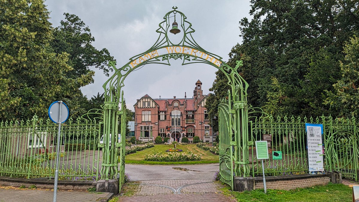 Vera Wandelt tweet media