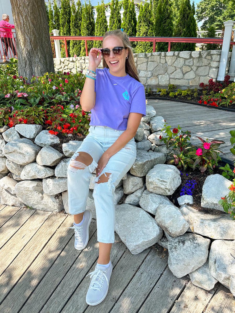 ThreadsMackinac's tweet image. Exploring island life in your Mackinac Threads just hits different. 

Erica adorns our Lilac Island design featuring our powerful island flower shaped like Mackinac Island.

Shop in store or online today. ThreadsofMackinac.com

🪡

#puremichigan #mackinacisland