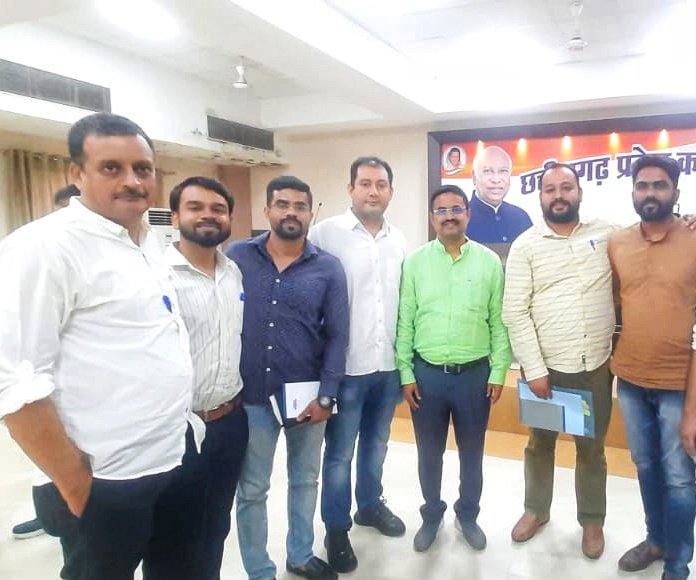 At a training event for Leadership Development Mission with <a href="/RahulBal_/">Rahul Bal</a> ji and team <a href="/ProfCong/">All India Professionals' Congress (AIPC)</a> #Chhattisgarh