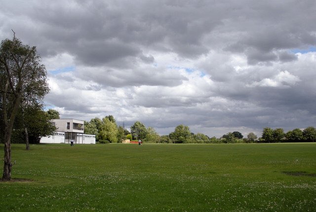 StFrancisDovesFC tweet media