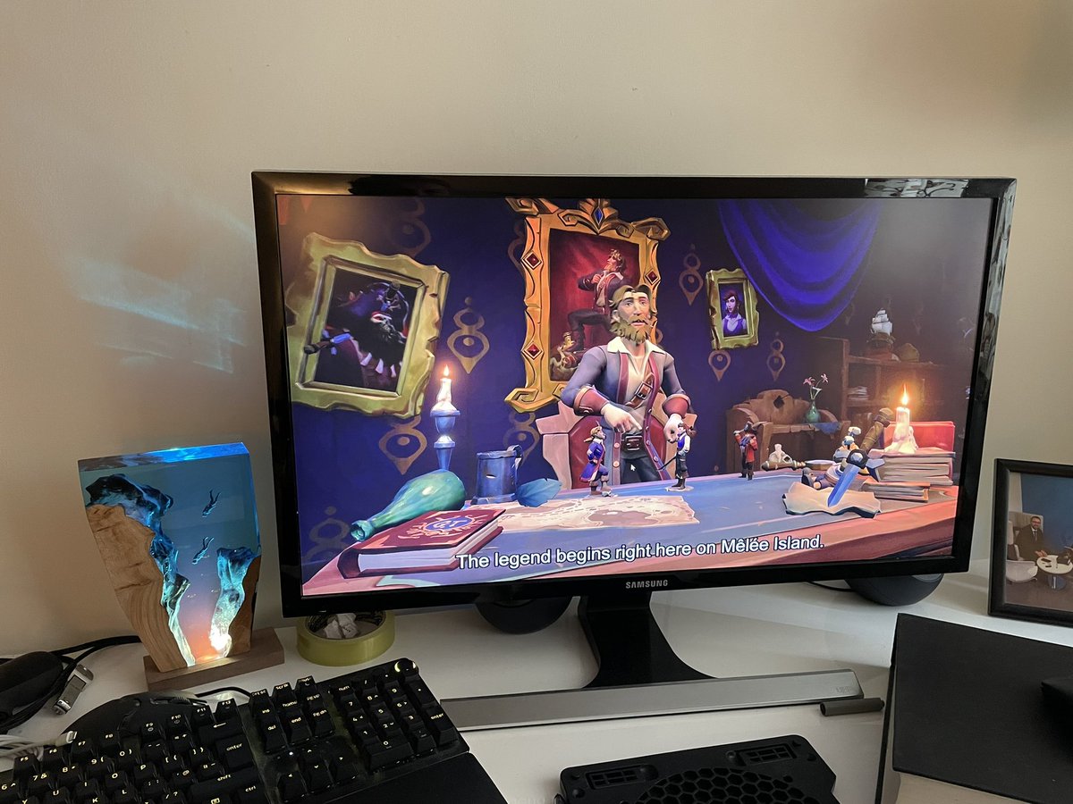 A very rainy day here… today’s plan - some work prep for tomorrow - then playing ‘Sea of Thieves - Monkey Island’ and pretending to be 12 again 😂