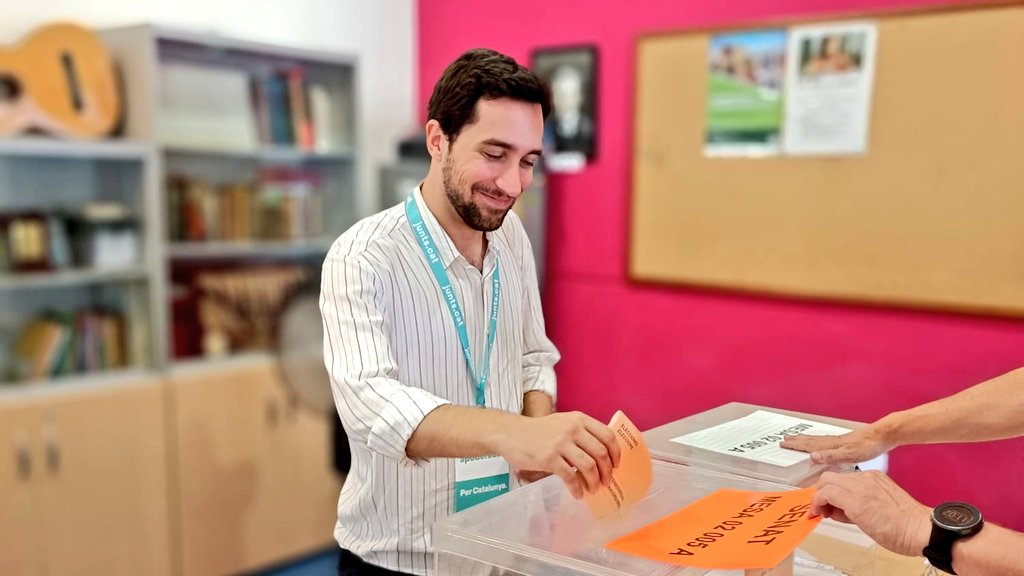 Sempre que ens posin urnes; votarem per Catalunya.
#23J