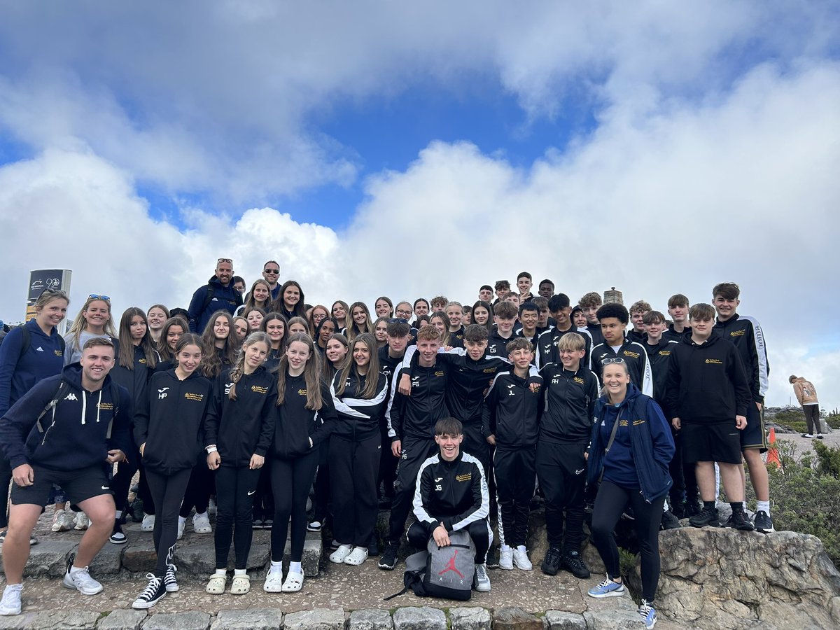 AoM_PE1's tweet photo. Table Mountain ✅📍🇿🇦 https://t.co/Jzemw1oZyb