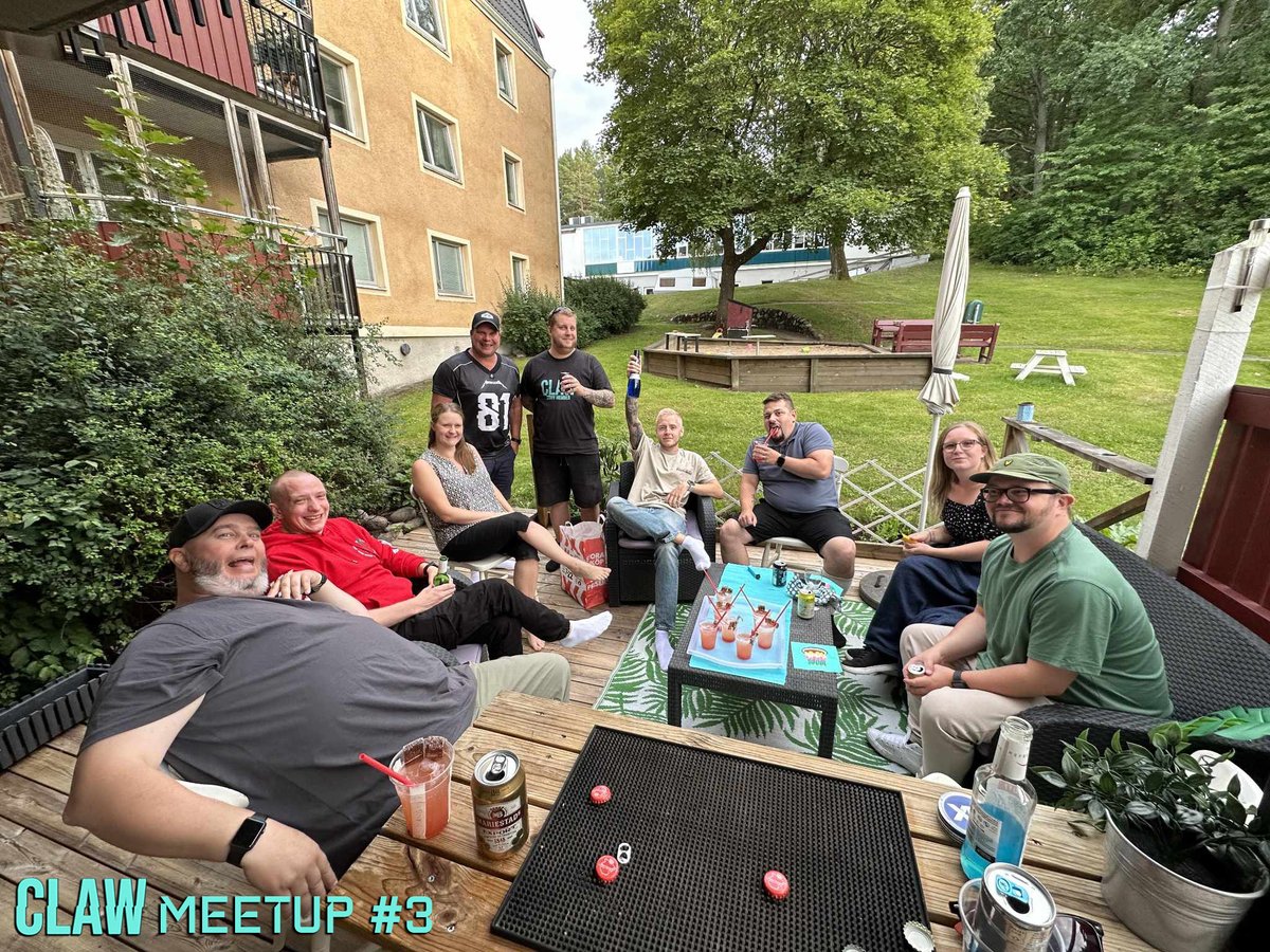 LoganTheBrawler's tweet photo. What an amazing weekend!🤩
Our #CLAW Community Meetup here in Sweden has come to an end!🥲
Activities, good food, drinks and much more! 🥳❤️
So amazing that @Battlefield can bring people from all over the world together!🌍
Some pics from the Meetup!
#Battlefield #Battlefield2042 https://t.co/YZ8A6HhCdP