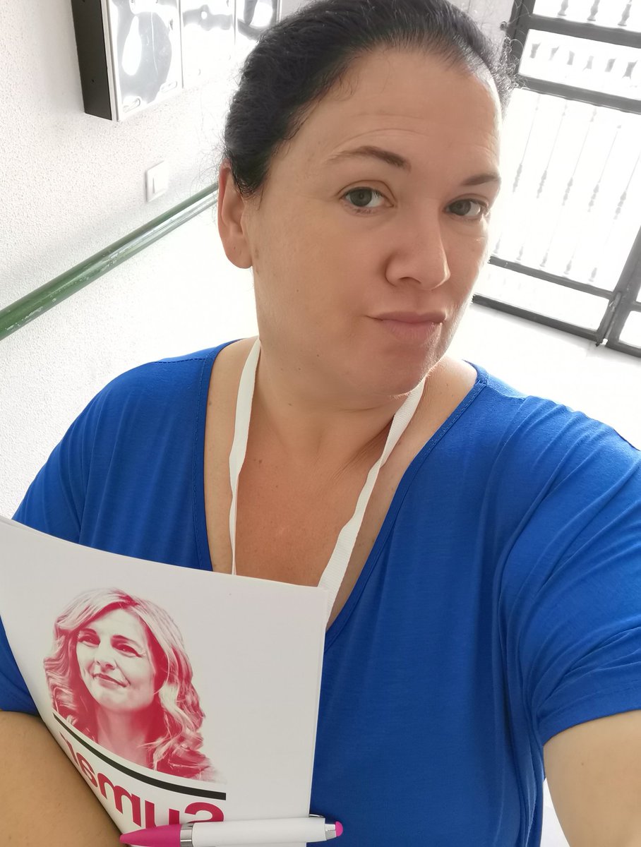univerdere's tweet photo. Y aquí estoy yo, después de unos cuantos años sin querer saber "nada" de política, sumando mi granito de arena para que nuestro Estado de bienestar no se derrumbe como un castillo de naipes 😉
#Sumar23J
#elecciones23J
#EleccionesGenerales
#izquierda
#progresoydemocracia https://t.co/I6vTlFTfvw