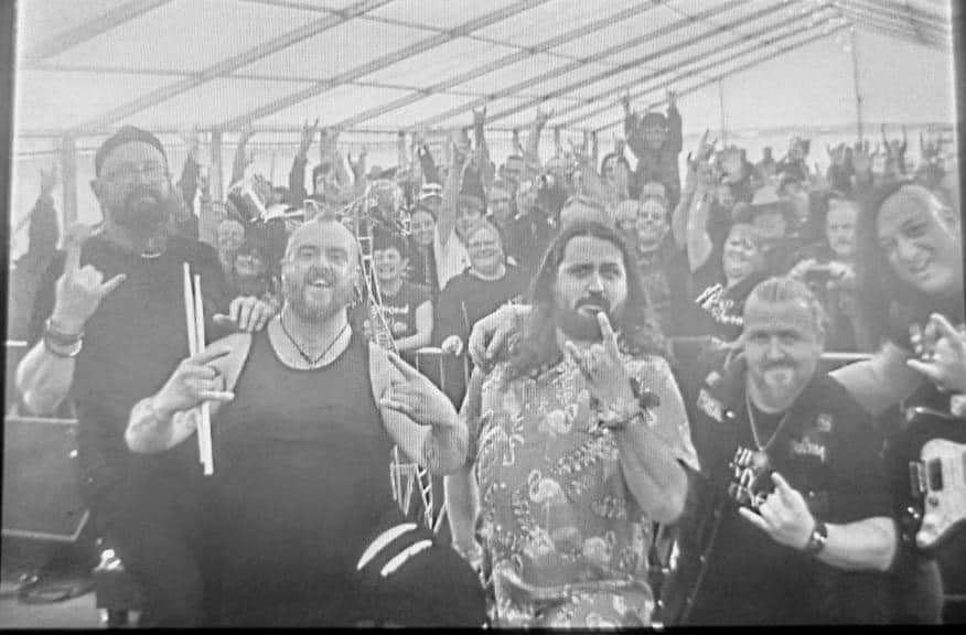 Peterborough, thank you for being such an awesome crowd! @FestivalWillow thank you for being an awesome host and for having us on the lineup!

*Shoutout to Tom of the Metal Lab for this awesome shot

#BuriedByMyHeartache #UnearthedMusic #TheWillowFestival #Peterborough