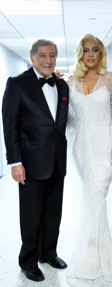 RT @GagaRoyalty: Tony Bennett and Lady Gaga https://t.co/KA1V3L9URt