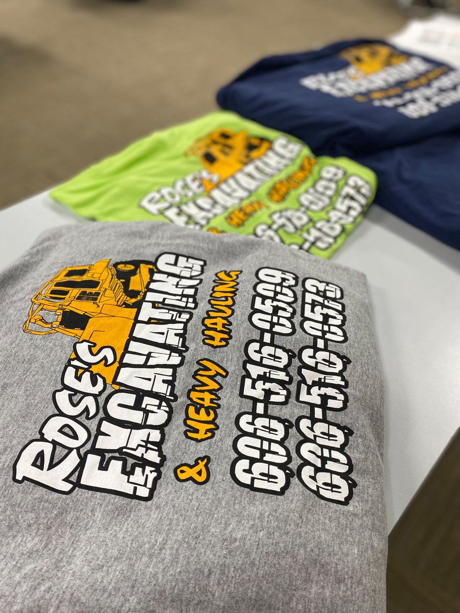 MagicMonograms's tweet image. Thanks to Rose’s Excavation for allowing us to print their new gear. This was a mixture of screenprinting &amp;amp; some #DirecttoFilm (DTF), on the youth tees. They all came out looking great and ready to get dirty playing in the dirt! 
.
.
#Screenprinting #ScreenPrintShop #screenprint