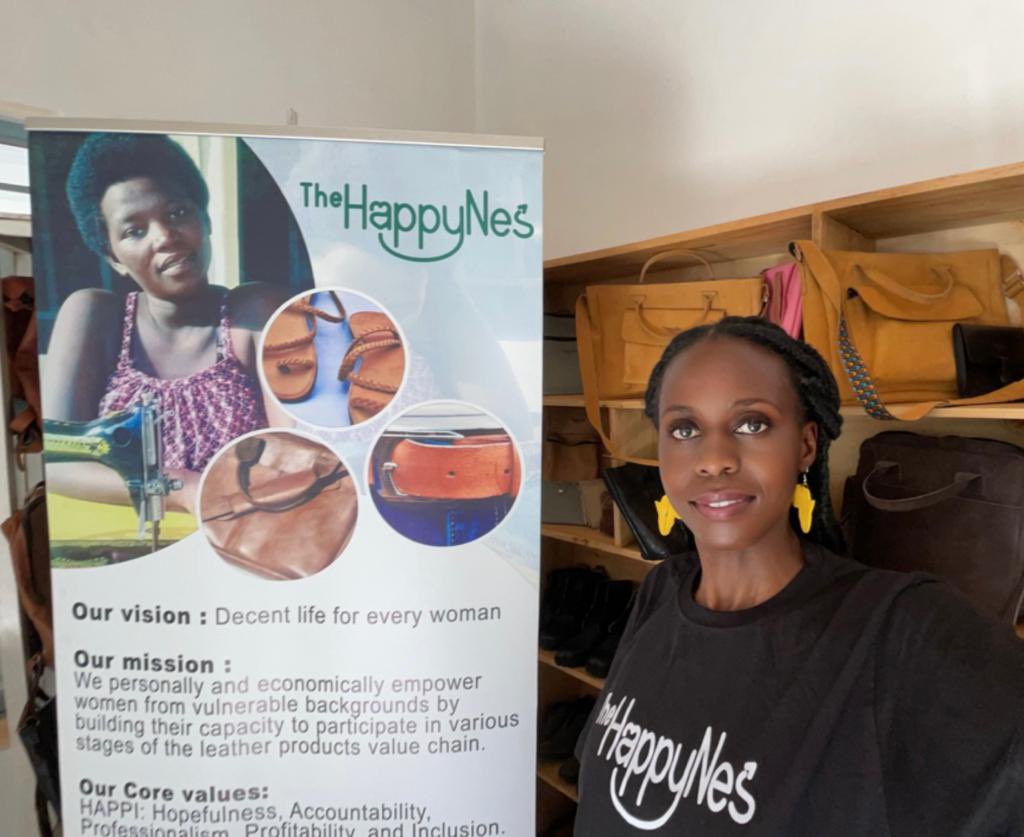 Tune <a href="/rbarwanda/">Rwanda Broadcasting Agency (RBA)</a> news tonight. The happynes will be sharing a bit about our supply chain. Thanks to government of Rwanda for making it easy for us to move in and out of the country to do our business <a href="/TheHappyNesafr/">TheHappyNes</a>