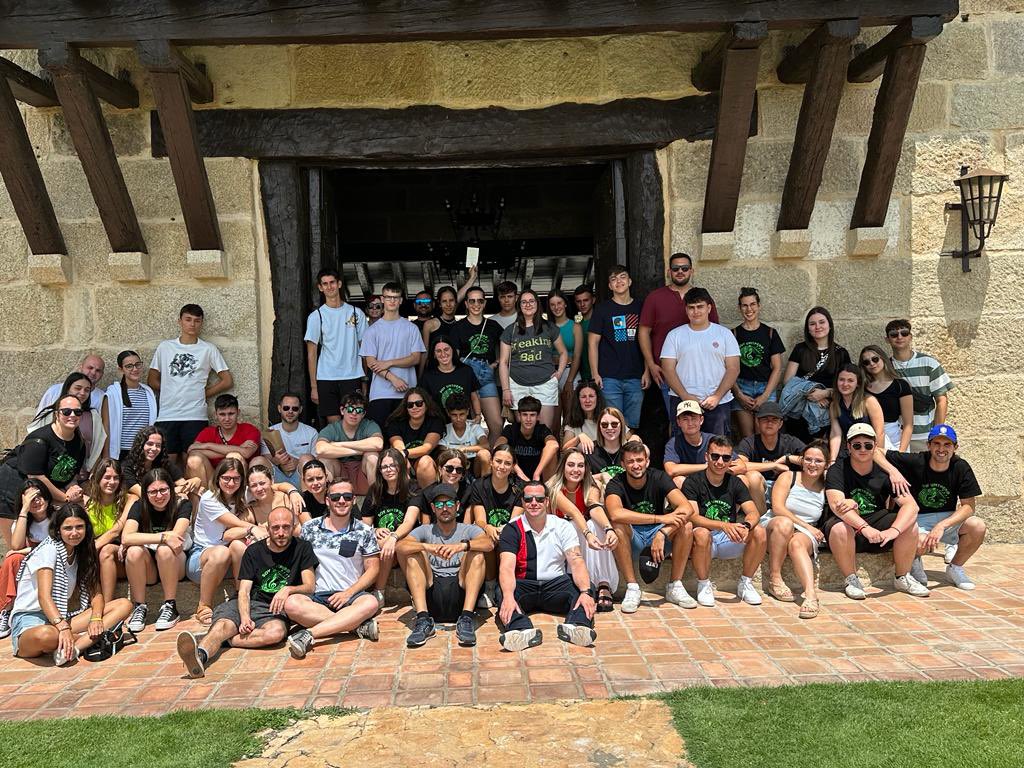 más que una banda🖤