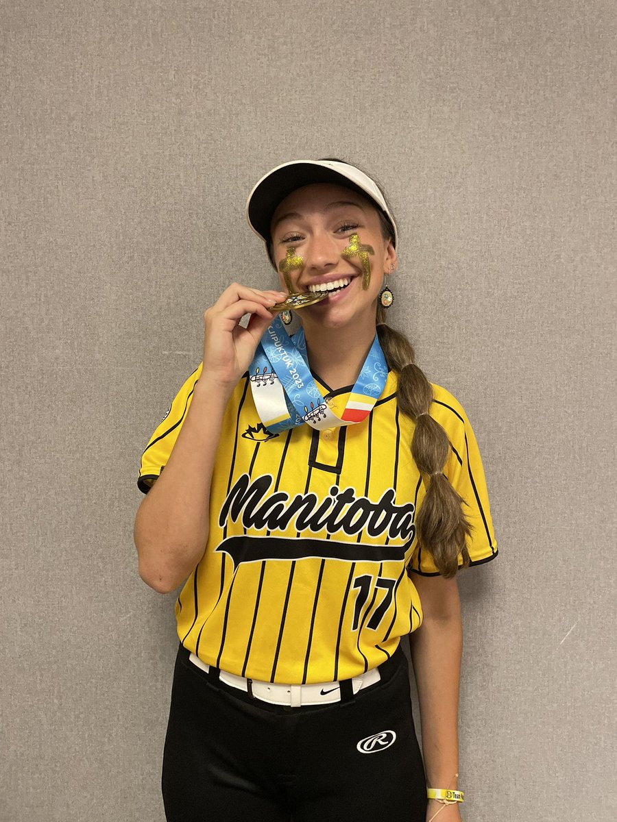 FFolkett2023's tweet photo. GOLD!! thank you @NAIG2023 for the experience 🫶 u19 toba came out on top even through the elements.. horns up baby 🤘🤘 https://t.co/Xb9FUCLTGh