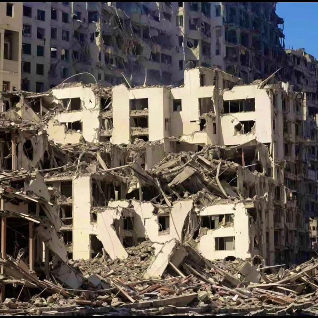 Depremin vurduğu Hatayımızın merkez ilçesi Antakya’dan yürekleri burak bir manzara

#antakya #antakyadeprem #hataydeprem #hatay