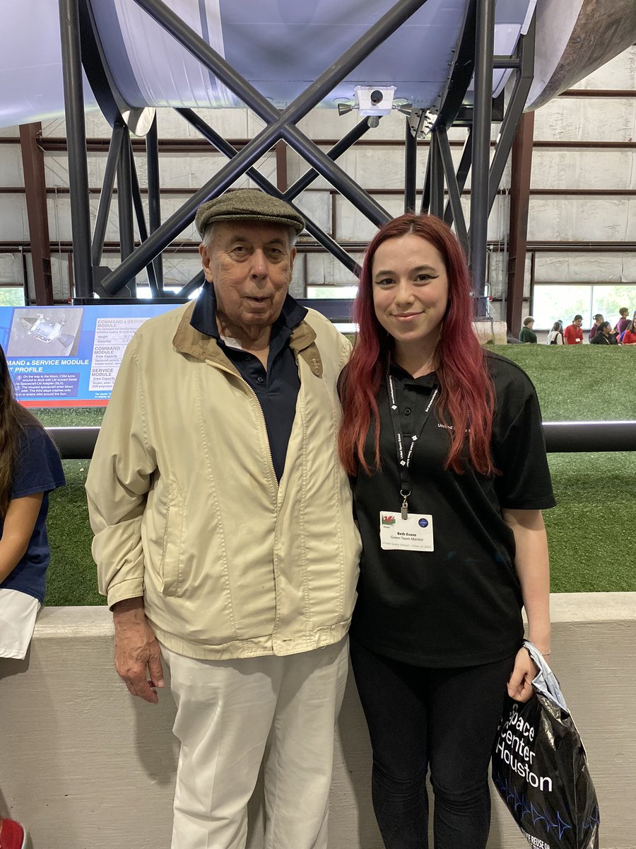 In 2017, I had the opportunity of a lifetime to be selected as a student of NASA United Space School…

…and now, in 2023, I have had the AMAZING opportunity to come back as a Mentor for the Program. 

NASA changed my life trajectory completely. It’s awesome to be back! 🚀