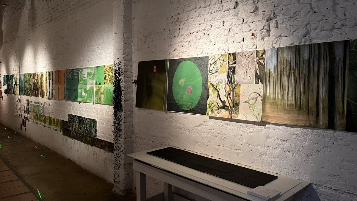 #instantesgraficos inauguró en #estudioabasto la muestra #invernadero.

Instantes Gráficos se reúne en torno a transmitir a los espectadores la relación con la naturaleza, ser unx con lo natural. Casi cincuenta artistas del país conforman esta muestra sobre el #medioambiente