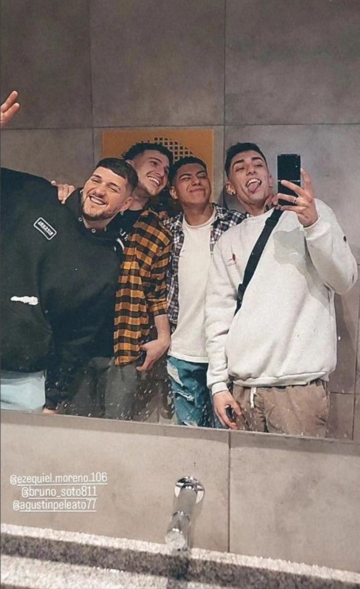 Festejando día del amigo🤟