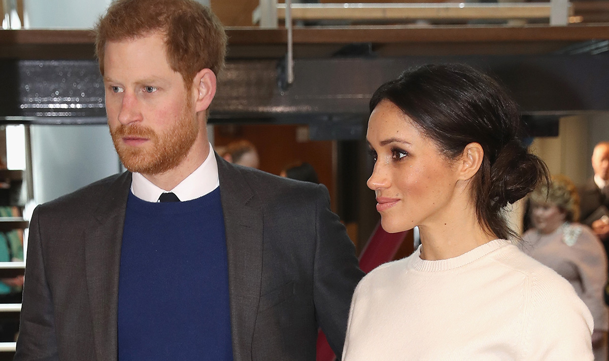 Daily express on twitter royal family live harry and meghan stay