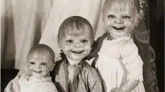 Carlxxxeis's tweet photo. Esta imagen está maldita , para salvarte tienes que coger conmigo a lo paranormal https://t.co/66GcyQJ0vm