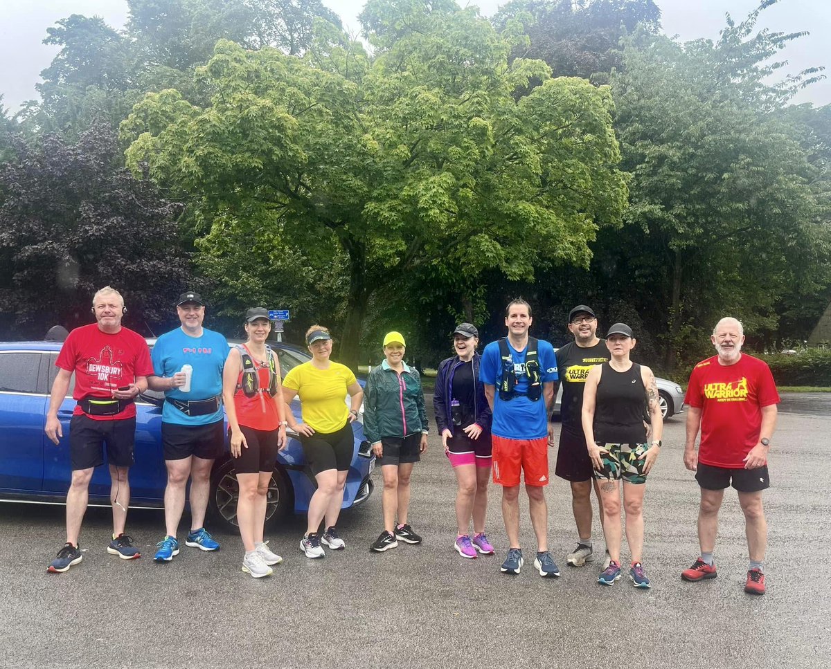 evergreen_activ's tweet photo. 2 staff, 2 volunteers = 61 people of all ages &amp; backgrounds being active &amp; having fun #Together on a soggy Sunday morning in Wakefield 👌 And one very special shout out to @SamGravilLandD on her very 1st #HalfMarathon with us at #RunningFitWakefield 🏆👏👏 https://t.co/zHzET4WbAq