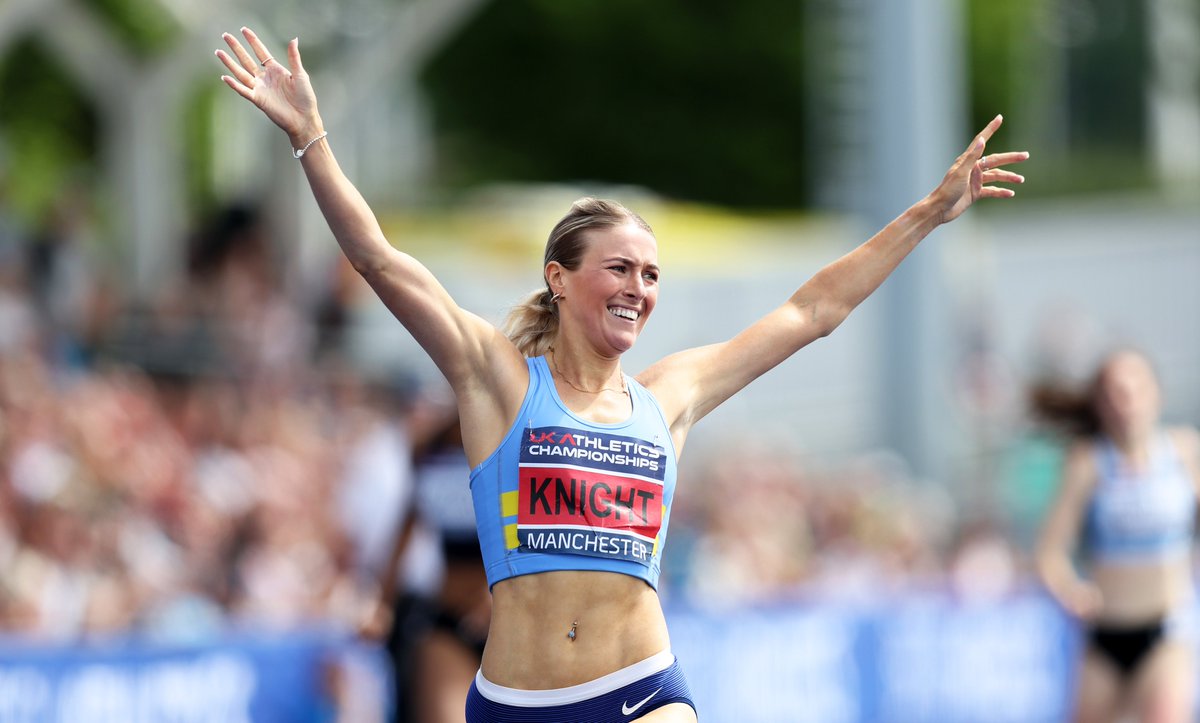 Hurdling heroics 👏 

<a href="/Jessie_Knight/">Jessie Knight</a> equals her PB in the women's 400m hurdles!  

#LondonDL #DiamondLeague