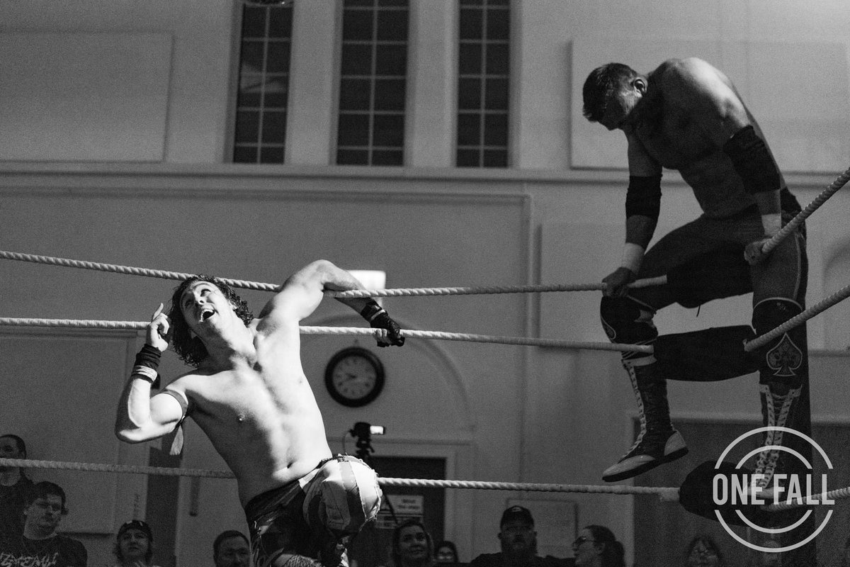 CrowleyCarnival's tweet image. Cheeky little imp 

📸: #OneFall