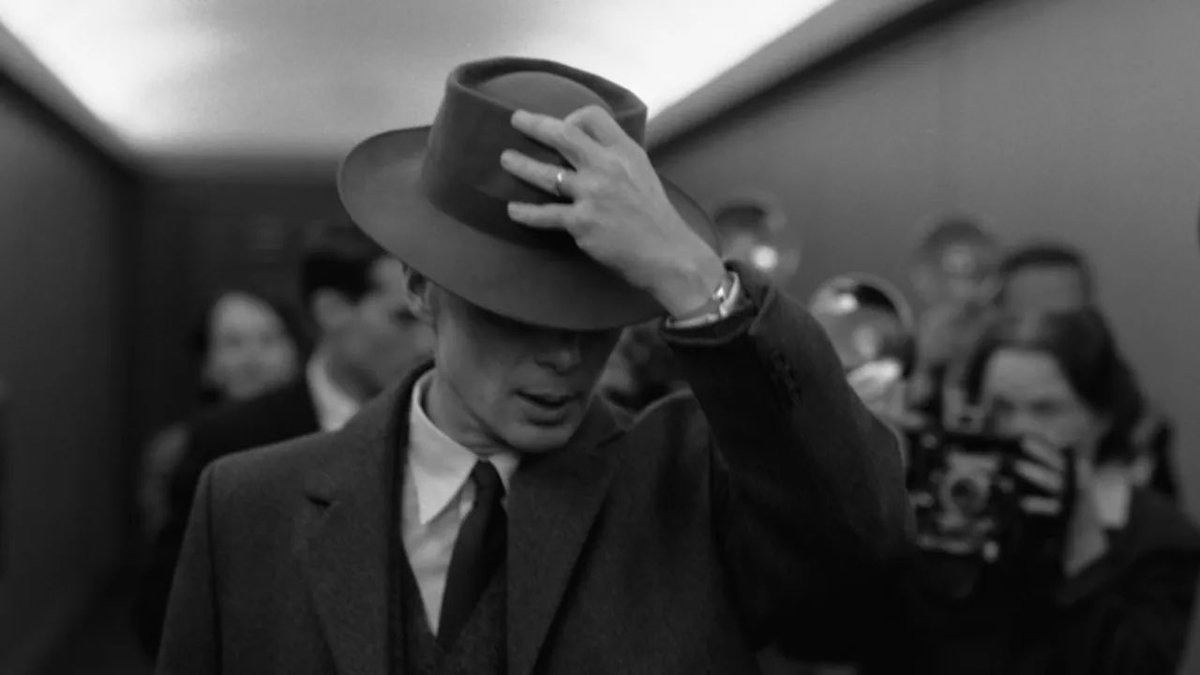 tori10__'s tweet photo. Le personnages importants du film #OPPENHEIMER dans la vraie vie. 

Thread ⬇️ https://t.co/4m6MVZzXE7
