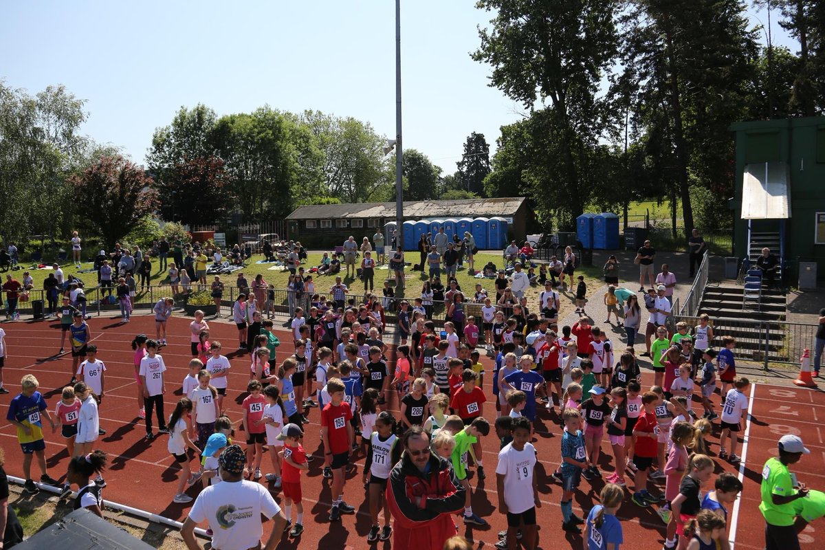 A gallery of photos from our last minors open meet are now available on the minors page of our website. Many thanks Lee for taking! watfordharriers.org.uk/minors