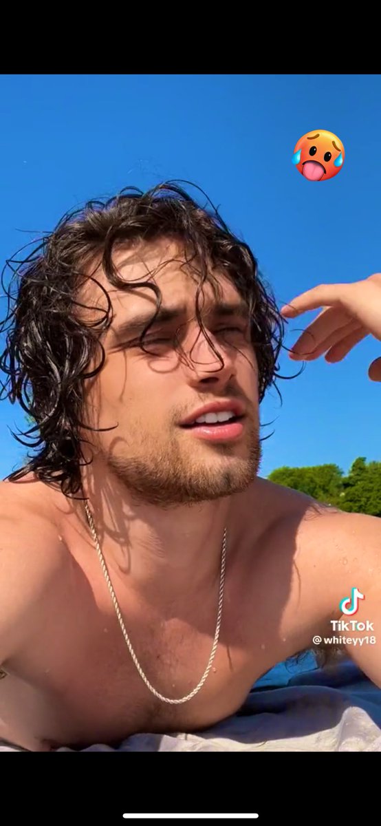 loriusvi's tweet image. Happy Sunday Funday Y’all 🥰🫶🏼✌🏼💚 I need this beautiful  face on my feed today while I head out for some brunch &amp;amp; 🍹🍹🤪 #naturalbeauty