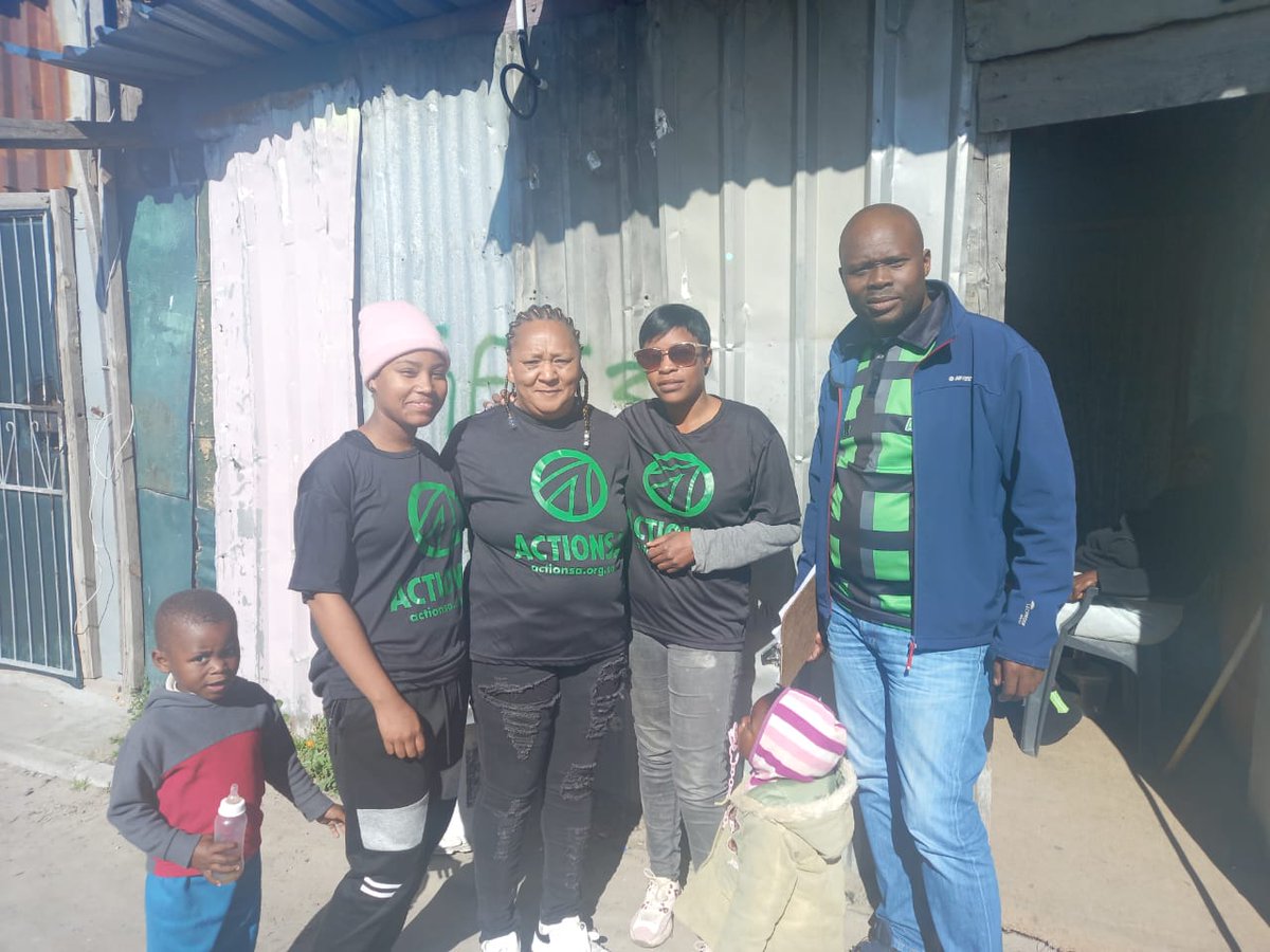 YvettedKR01's tweet photo. Yesterday many successful visibility and recruitment campaigns were held across the Cape Metro Region WC including DuNoon, Joe Slovo, Khayelitsha, Strand, Kalkfontein, Delft #WhereWeGoWeGrow #Project2024 #LetsFixSouthAfrica @HermanMashaba @go2Michelle @MmQwashu @JohnMoodeyGP https://t.co/ZKjaBIprYh