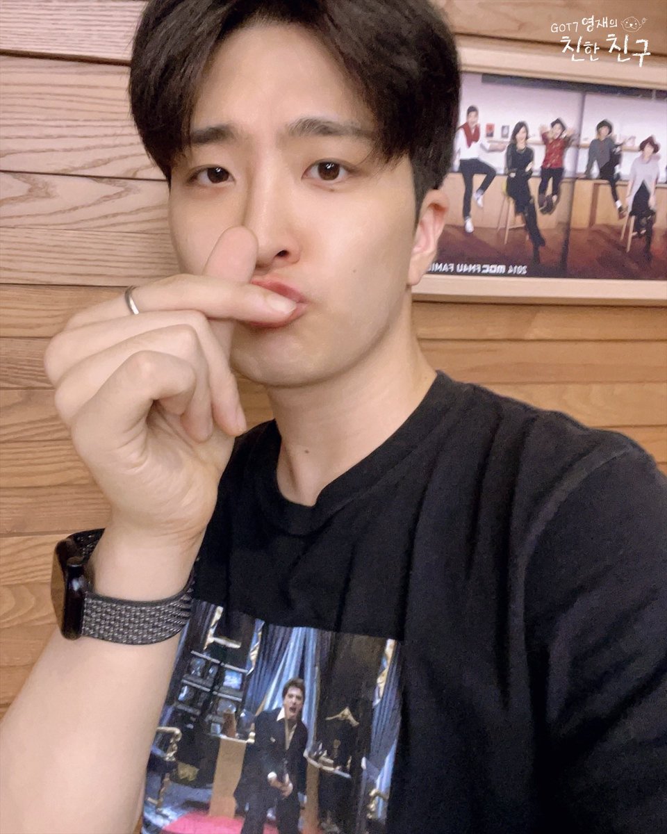 mbcbf_ever's tweet photo. 🦦친친🦦

빵-긋 웃는 퉬카까지 보고나면
이번 한주도 완벽했달 🫶✨

#MBC #RADIO #GOT7영재의친한친구 #친한친구 #친친 #달친친 #달디 #GOT7 #갓세븐 #영재 #YOUNGJAE https://t.co/CUei0AxUlk