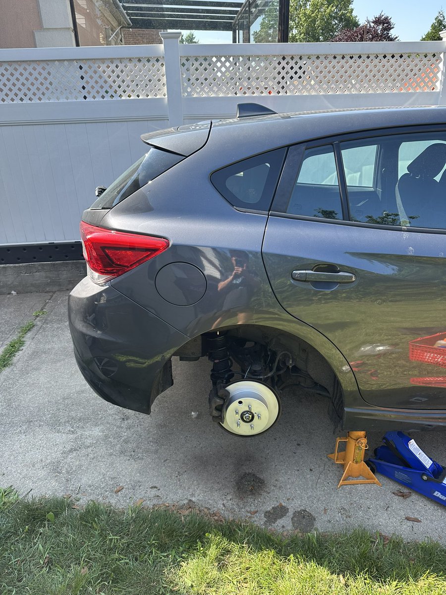 thejasonkantor's tweet image. The teen I homeschool and myself had a unit on cars this year 
The basic structure of a car - the parts, etc.
How an internal combustion engine works
He absolutely loved it and it was his favorite thing we learned about all year
I needed to change the brakes on my car and now…