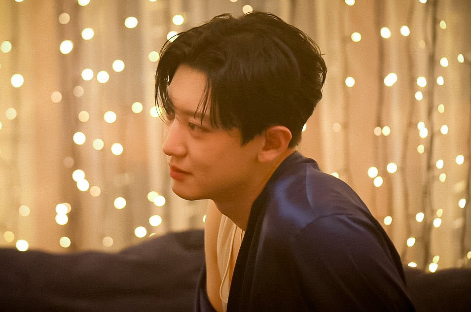เด็กๆมาดูนี่ค่ะ พระเอกอันดับ 1 ห้องแฟนฟิคเด็กดีในยุคสมัยหนึ่งค่ะ ปาร์ค ชานยอล